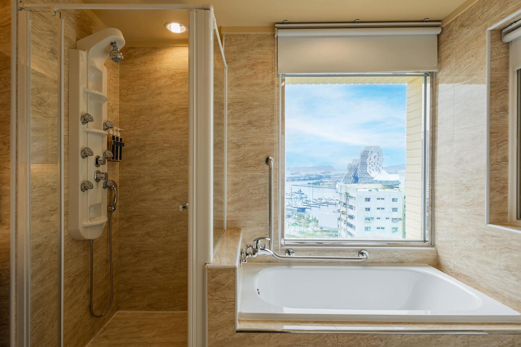 Kindness Hotel - Kaohsiung Guang Rong Pier Pokój zdjęcie