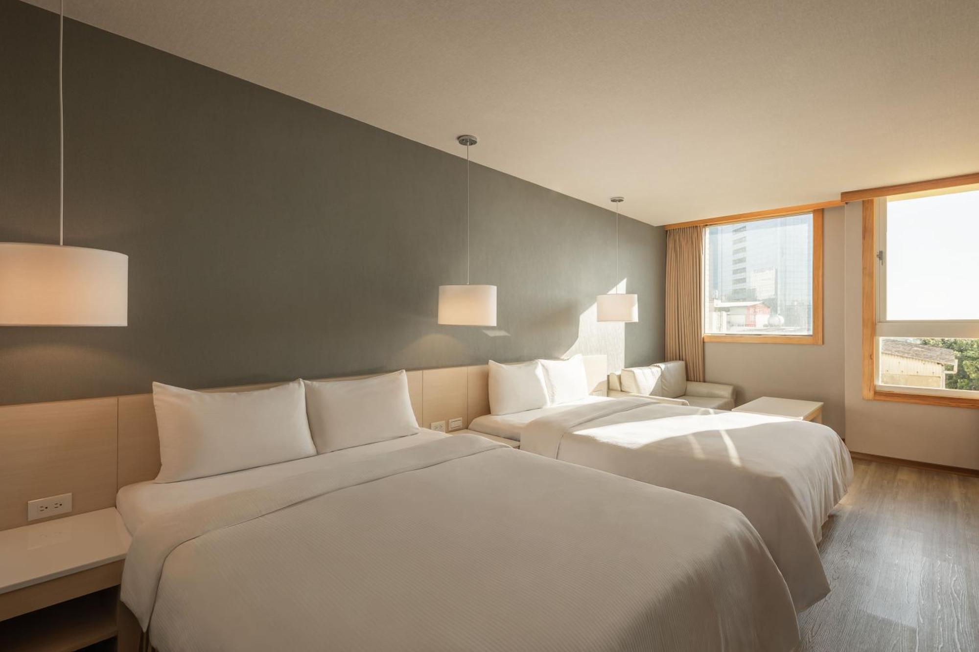 Kindness Hotel - Kaohsiung Guang Rong Pier Pokój zdjęcie